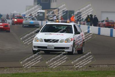 media/Jan-18-2026-CalClub SCCA (Sun) [[8bc6468723]]/Group 3 Race/Turn 1/